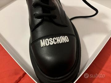 Moschino prima outlet linea