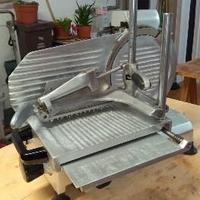 Affettatrice elettrica FAC Verticale lama 25cm CE