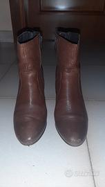 Stivaletti in vera pella