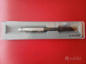 Penna Parker nero