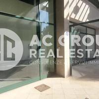 SARONNO CENTRO - SPAZIO COMMERCIALE / DIREZIONALE