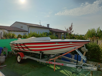 Motoscafo barca Honda 40 CV e carrello