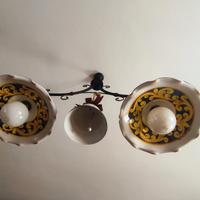 lampadario in ferro battuto e ceramica 