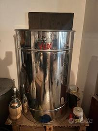 FUSTO INOX 4F VINO OLIO CON RUBINETTO -  LT 300