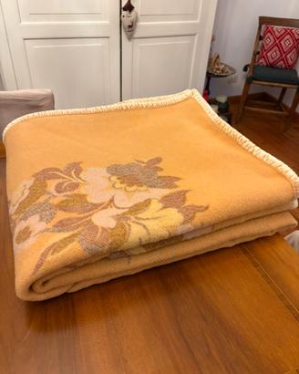Coperta matrimoniale in lana