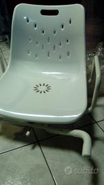 Sedia girevole da vasca