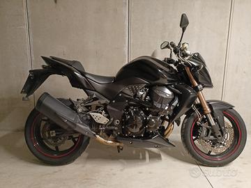 Kawasaki z750r Black Edition
