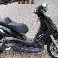 Piaggio beverly 500