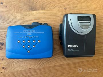 Lotto 2 walkman cassette IRRADIO e PHILIPS
