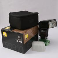 Nikon SB-910 flash a slitta