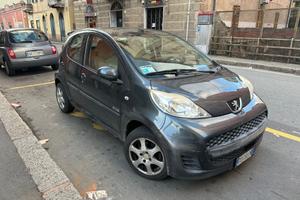 Peugeot 107 1.4 HDi 5p. Sweet Years
