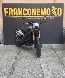 Benelli Leoncino 800 TRAIL