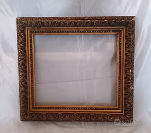 Cornice Antica ( XIX Secolo) Legno foglia oro.