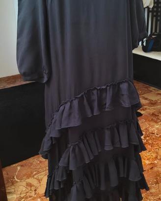Abito blu alla spagnola marca Background