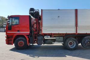 Iveco Eurotech 190/E42 con caricatore forestale