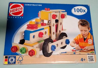 Gioco costruzioni di legno