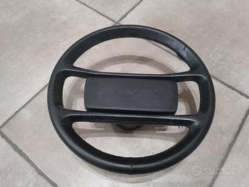 Volante per Porsche 924 o 944