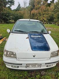 Clio 1400cc da trasformare in Williams 16v