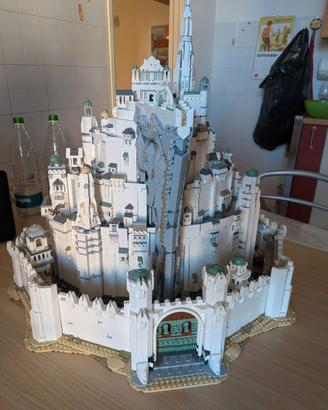 LEGO Minas Tirith - Costruito e subito imballato