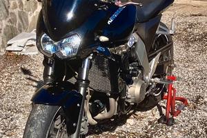 Kawasaki Z750 2006 – 76.000 km