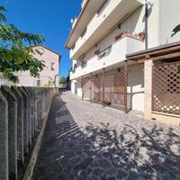 3 LOCALI A NOTARESCO