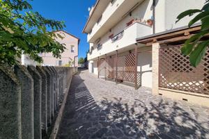 3 LOCALI A NOTARESCO