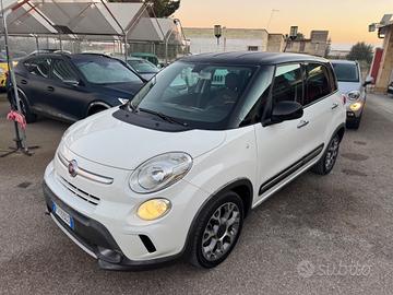 Fiat 500L 1.6 Multijet 105 CV Trekking Bicolore 16