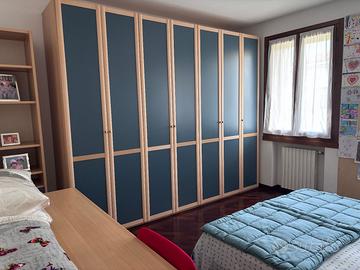 Armadio 7 ante, libreria e scrivania