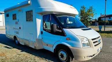 camper Semintegrale Rimor Kentuky Camargue 3