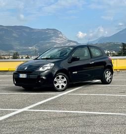 Renault Clio 1.2 16V Edizione Live! Neopatentati