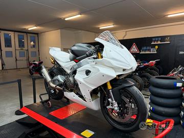 Aprilia RS 660 NUOVA KM0 DA SPELLICOLARE