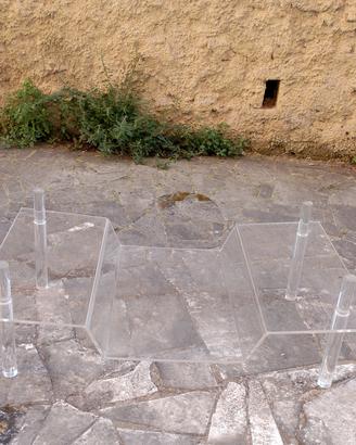 tavolino in plexiglass da salotto