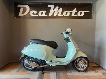 Vespa Primavera 125