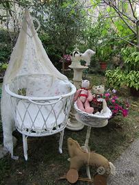 Culla in vimini d'epoca