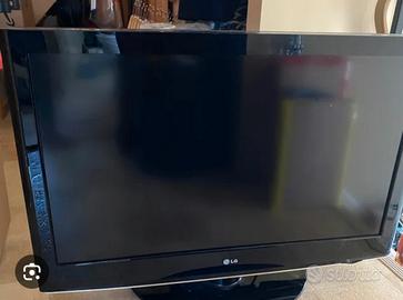 TV LG 42 pollici con digitale terrestre integrato 