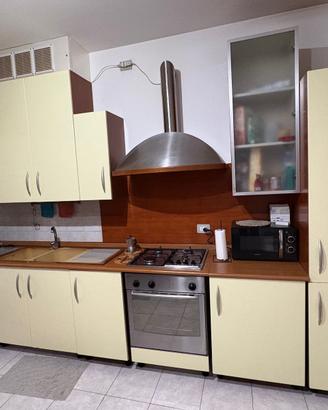 arredamento ben tenuto