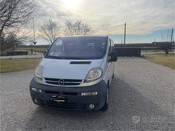 Opel vivaro