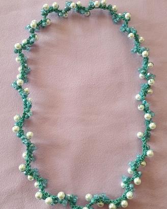 Collana all'uncinetto