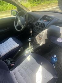 Peugeot 206 1.4 benzina