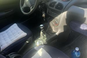 Peugeot 206 1.4 benzina