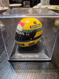 casco 1:5 Senna