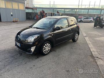 Renault Twingo 1.5 dCi 65CV Initiale