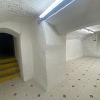 Deposito / Cantina Napoli Chiaia