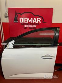 Porta anteriore sinistra Renault Megane SW 2017