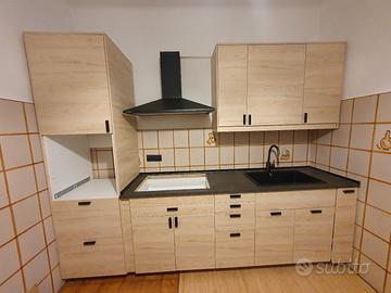 Cucina Ikea praticamente nuova