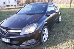 Opel astra gtc
