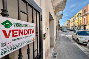 BOX A MONOPOLI