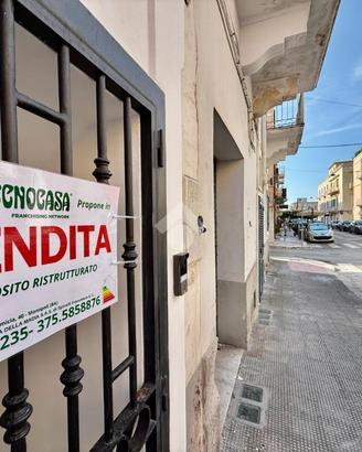BOX A MONOPOLI