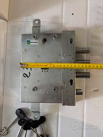 Serratura mottura doppia mappa