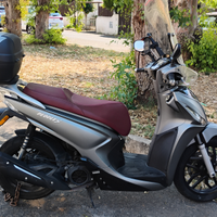 Kymco People s150 abs